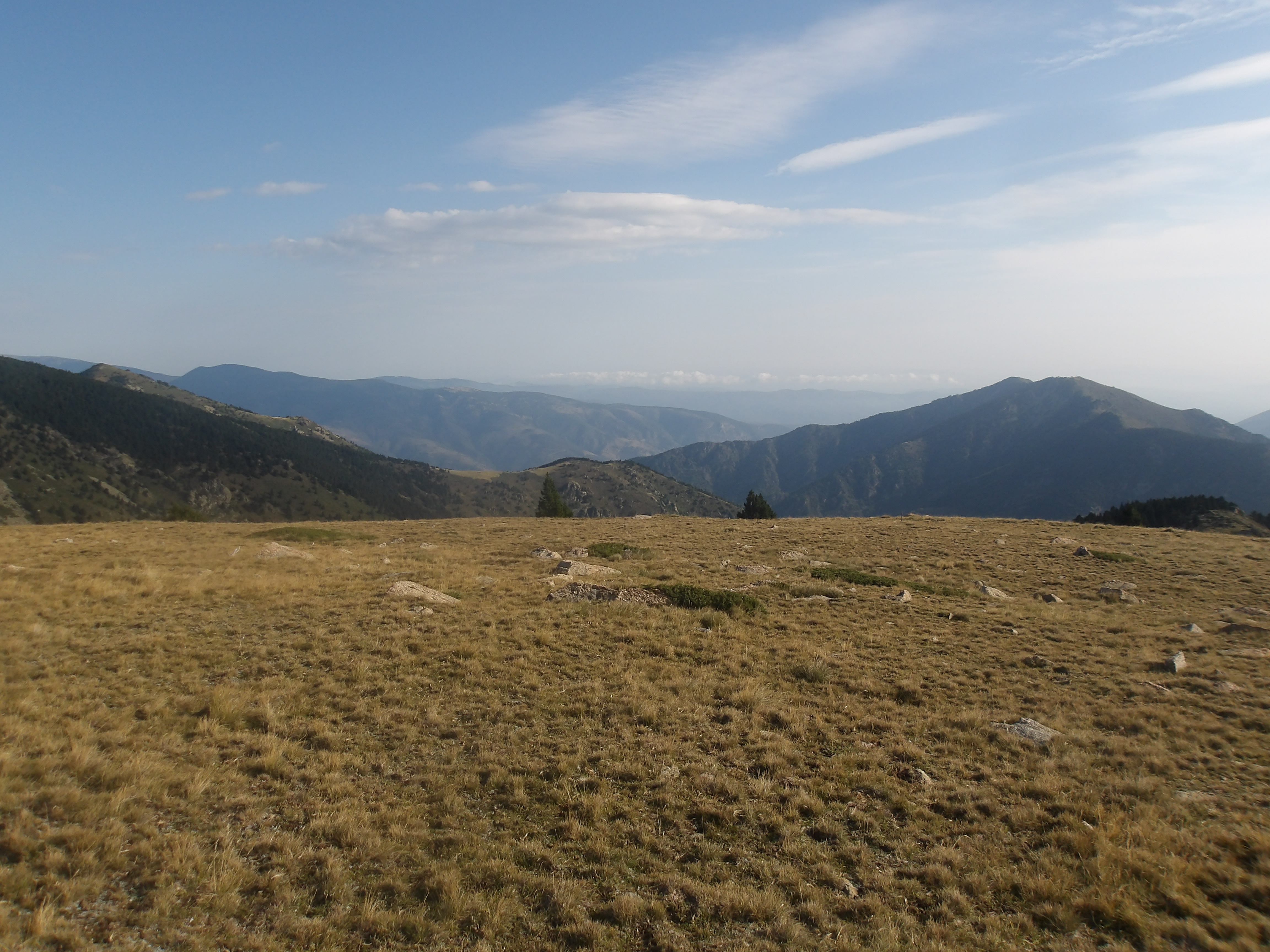 Trekking dans les Pyrénées sur le GR10 ~ 2024
